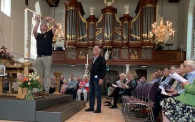 Feestelijke dienst “De toren van deze kerk wijst al ruim 600 jaar naar boven